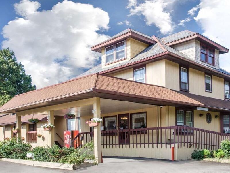 Knights Inn Endwell Екстер'єр фото