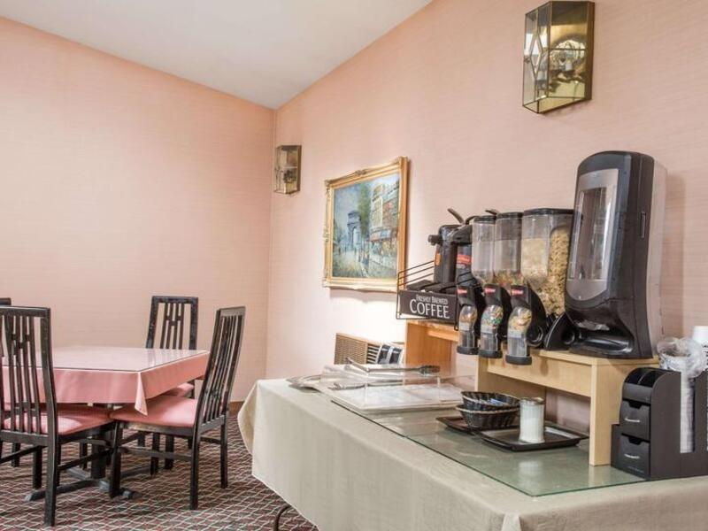 Knights Inn Endwell Екстер'єр фото